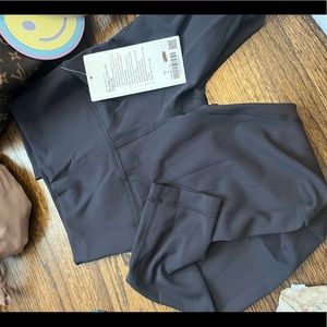 Lululemon NWT leggings
